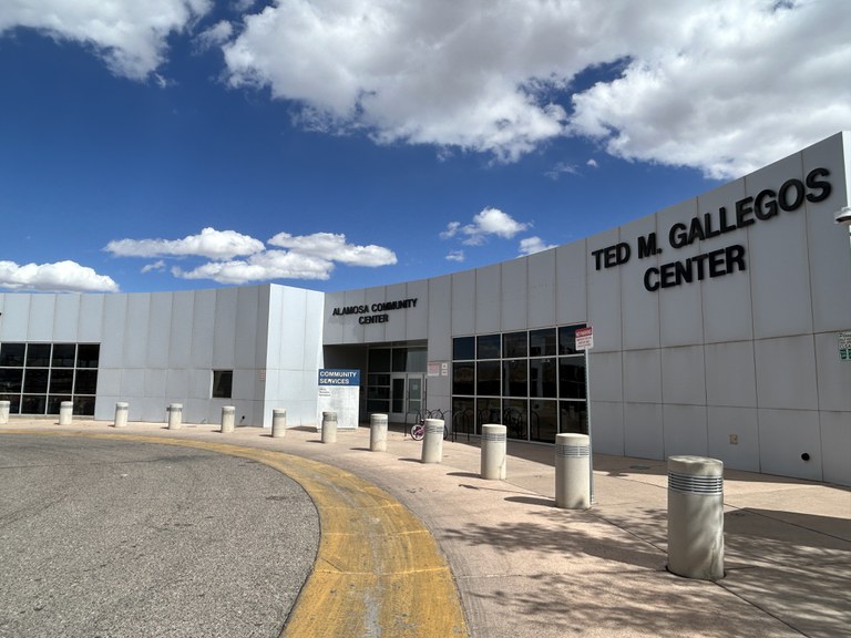 Front entrance to Alamosa Community Center