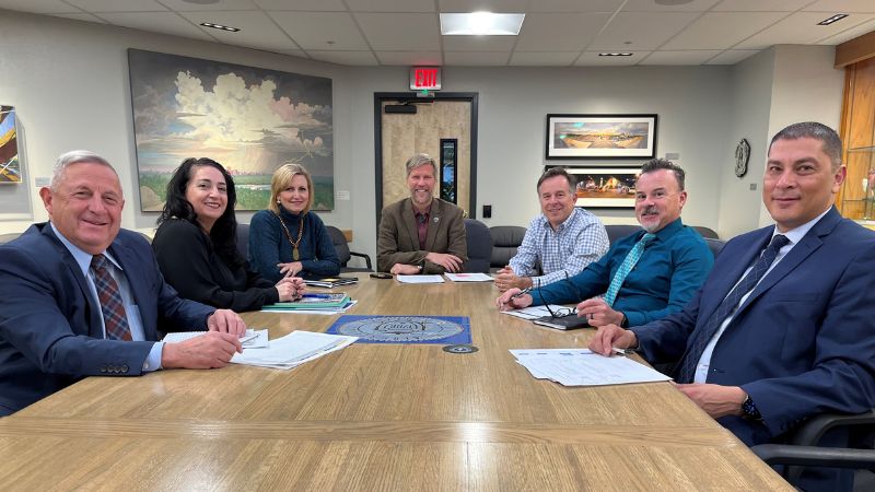 Mayor Keller and his leadership team in a conference room.